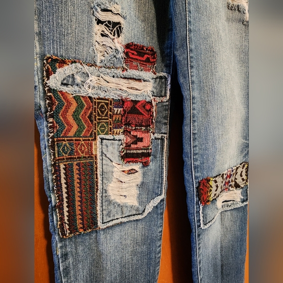 Aztec Boho Hippie Southwest Patchwork Cropped Jeans - Picture 8 of 8